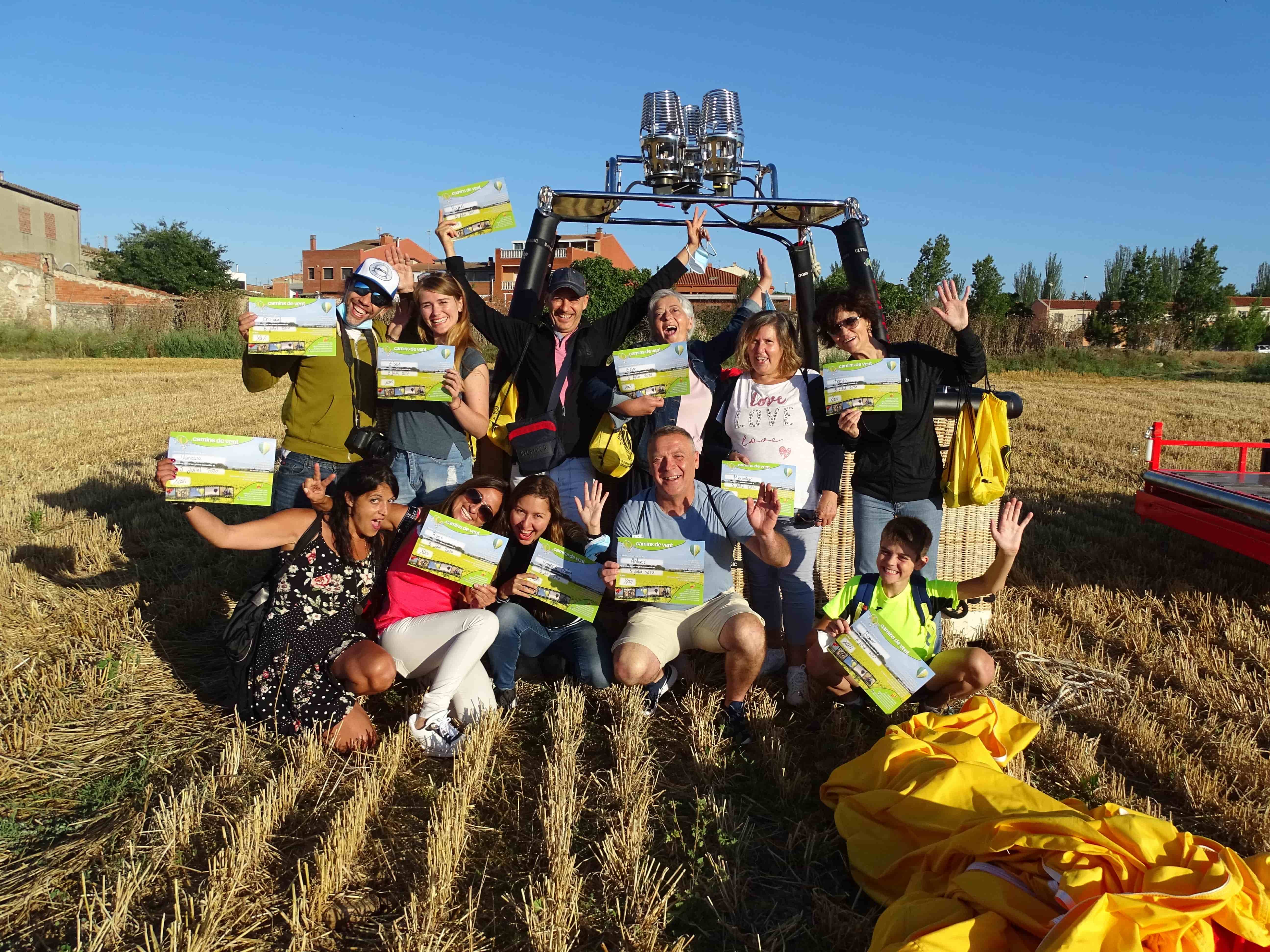 passengers with certificates after a hot air balloon flight in Catalonia